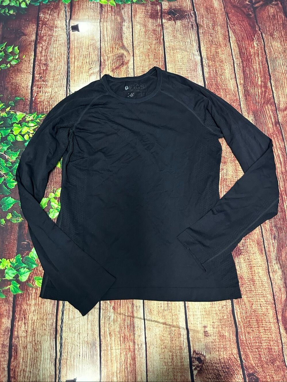 Figs Seamless Long Sleeve Black Crew Neck Shirt Size L